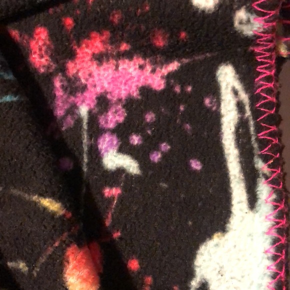 Psychedelic Lava lamp color black Blanket, twinsize, lightweight, very colorful - Picture 3 of 5